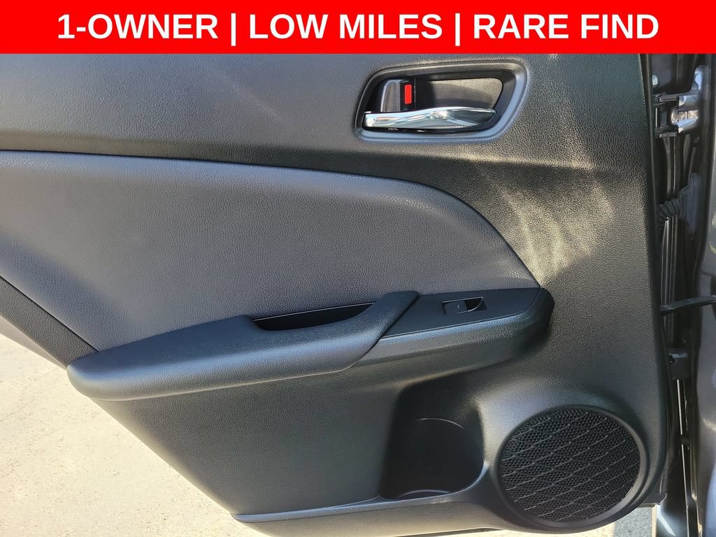 Used 2022 Toyota Prius LE FWD image 17