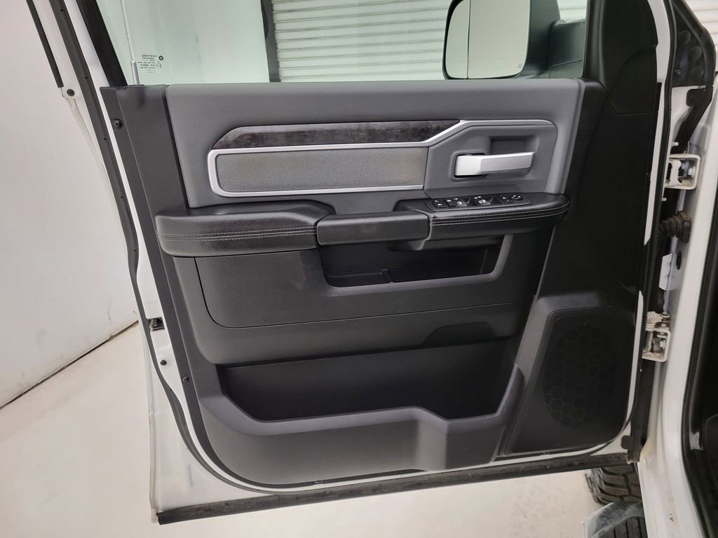 Used 2021 RAM 2500 Big Horn w/ Level 1 Equipment Group image 29