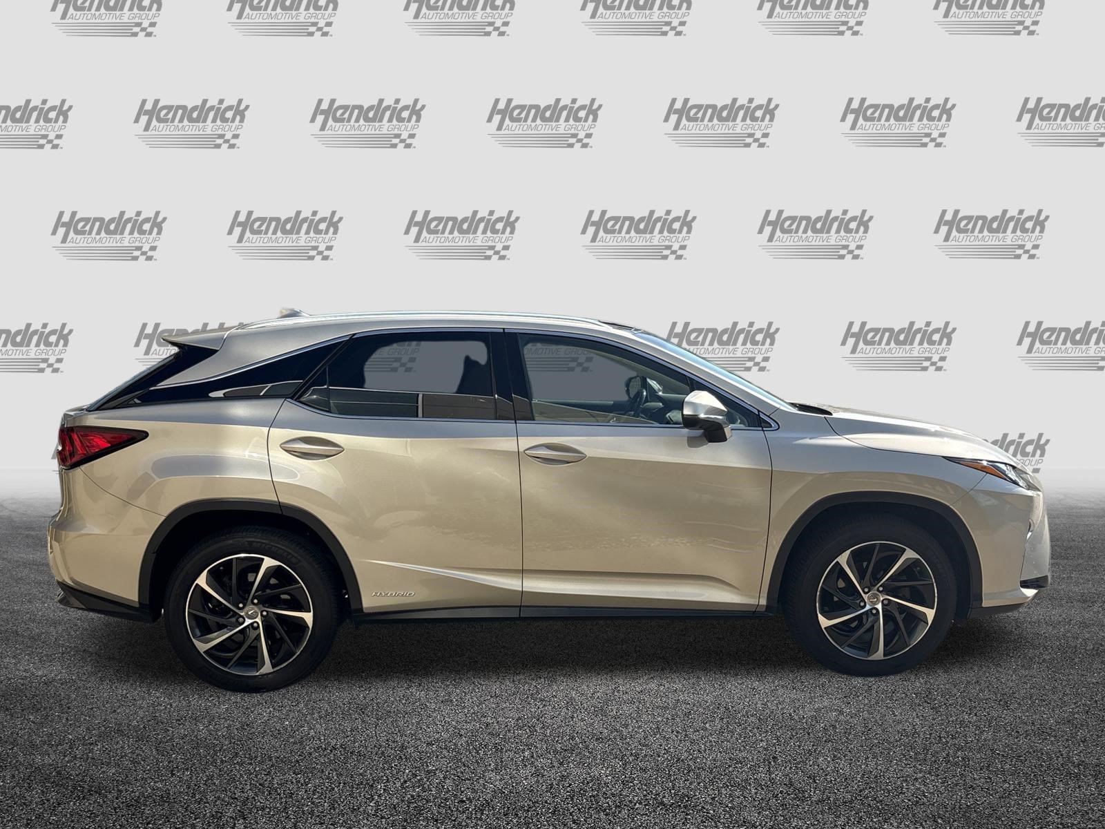 Used 2017 Lexus RX 450h AWD w/ Luxury Package image 11