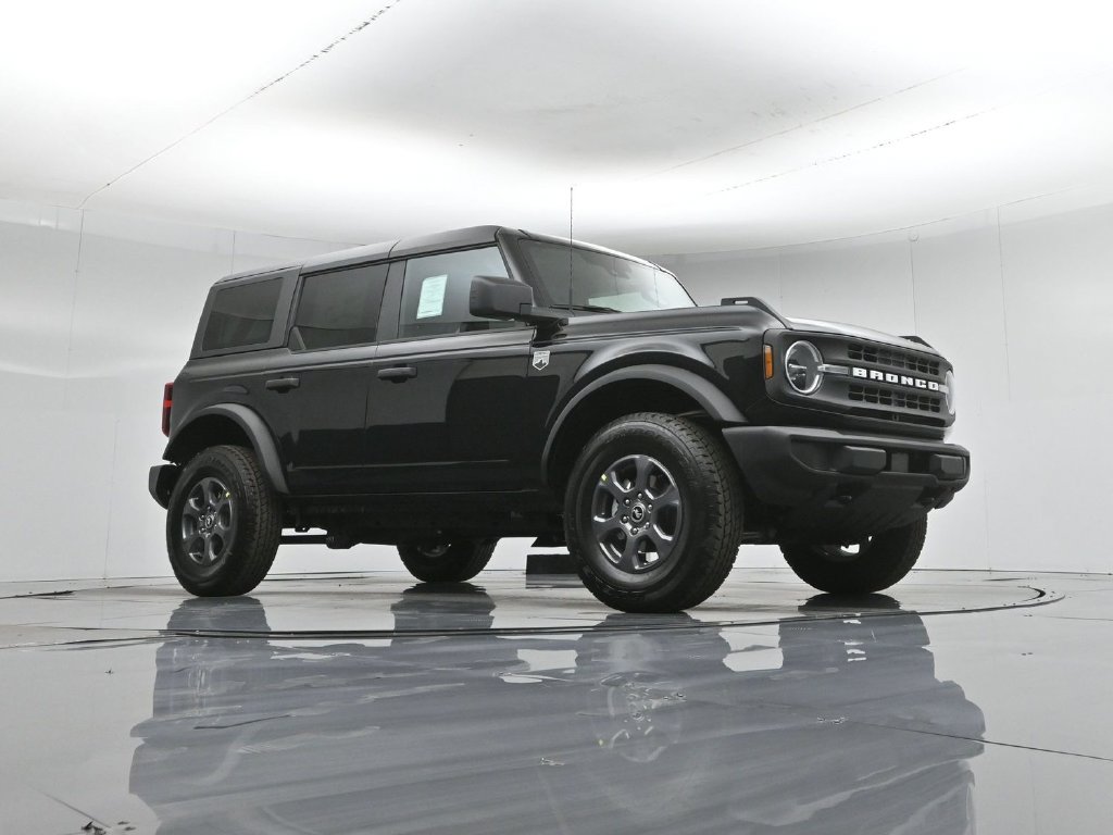 New 2026 Ford Bronco Big Bend AWD/4WD image 3