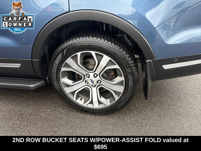 Used 2018 Ford Explorer Platinum AWD/4WD image 3