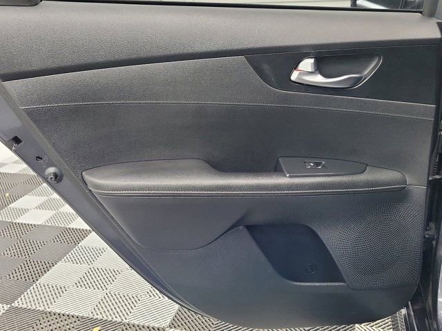 Used 2021 Kia Forte GT-Line image 17