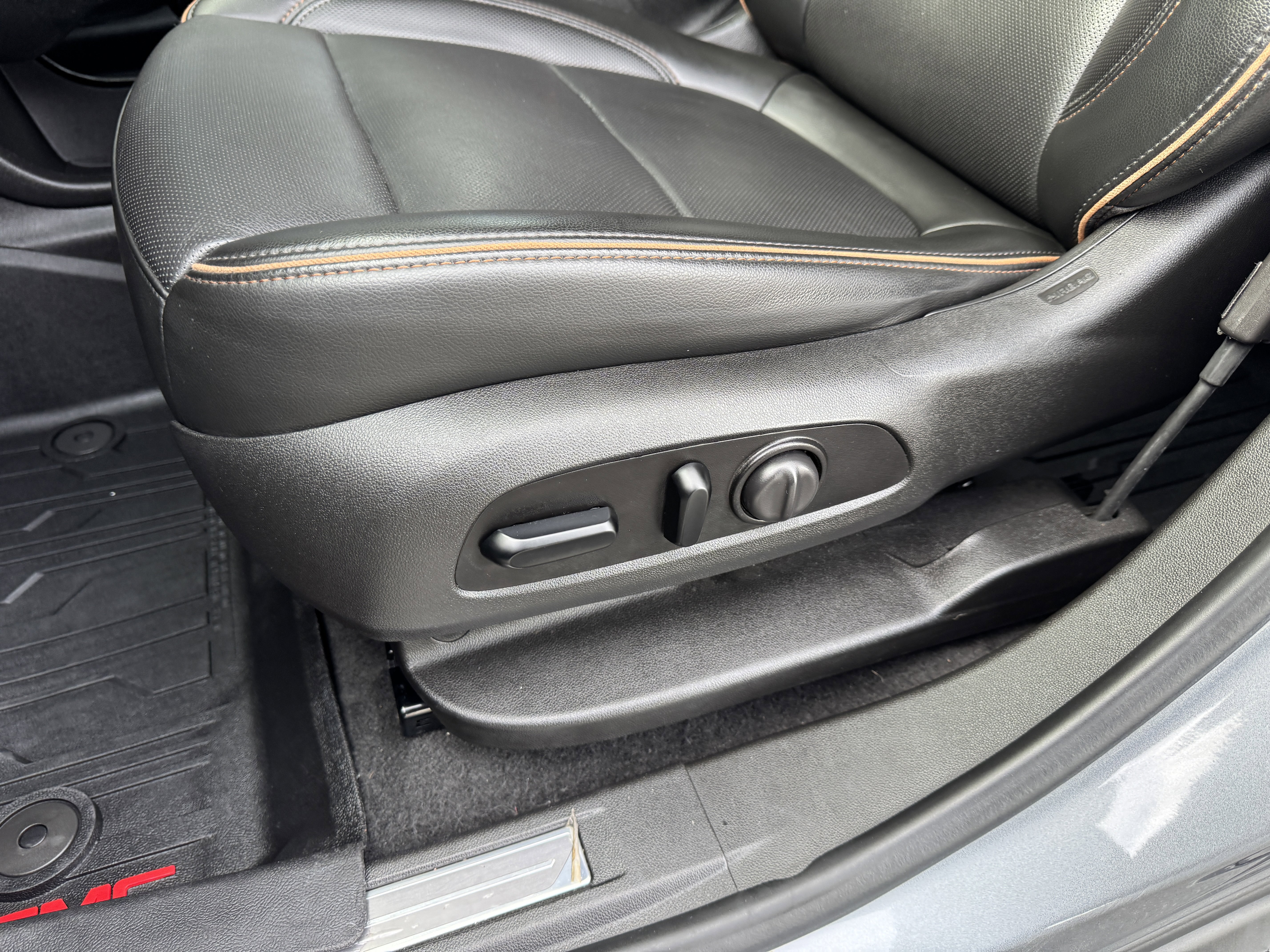 Certified 2021 GMC Acadia AT4 w/ Trailering Package image 15