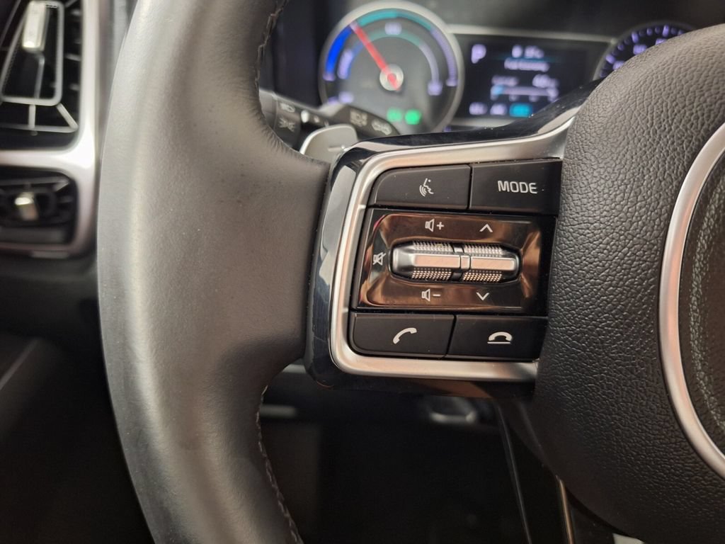 Used 2022 Kia Sorento EX w/ Panoramic Sunroof Package AWD/4WD image 22