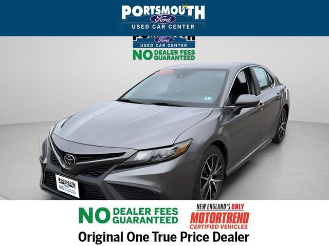 Used 2023 Toyota Camry SE image 14