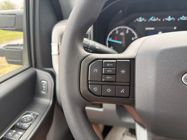 Used 2026 Ford F450 XL w/ XL Chrome Package image 40