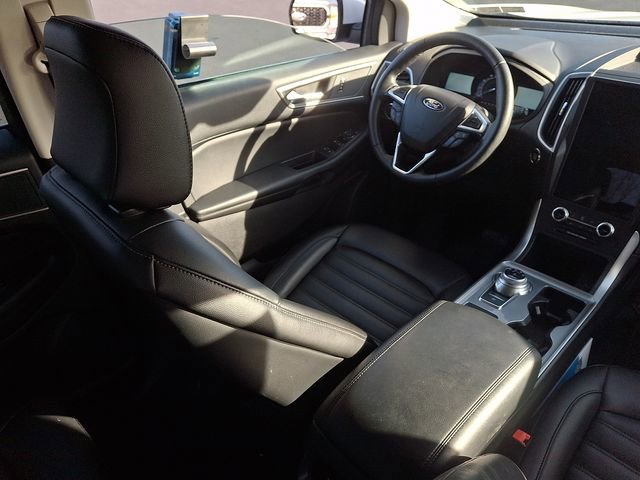 Used 2024 Ford Edge SEL w/ Convenience Package image 13