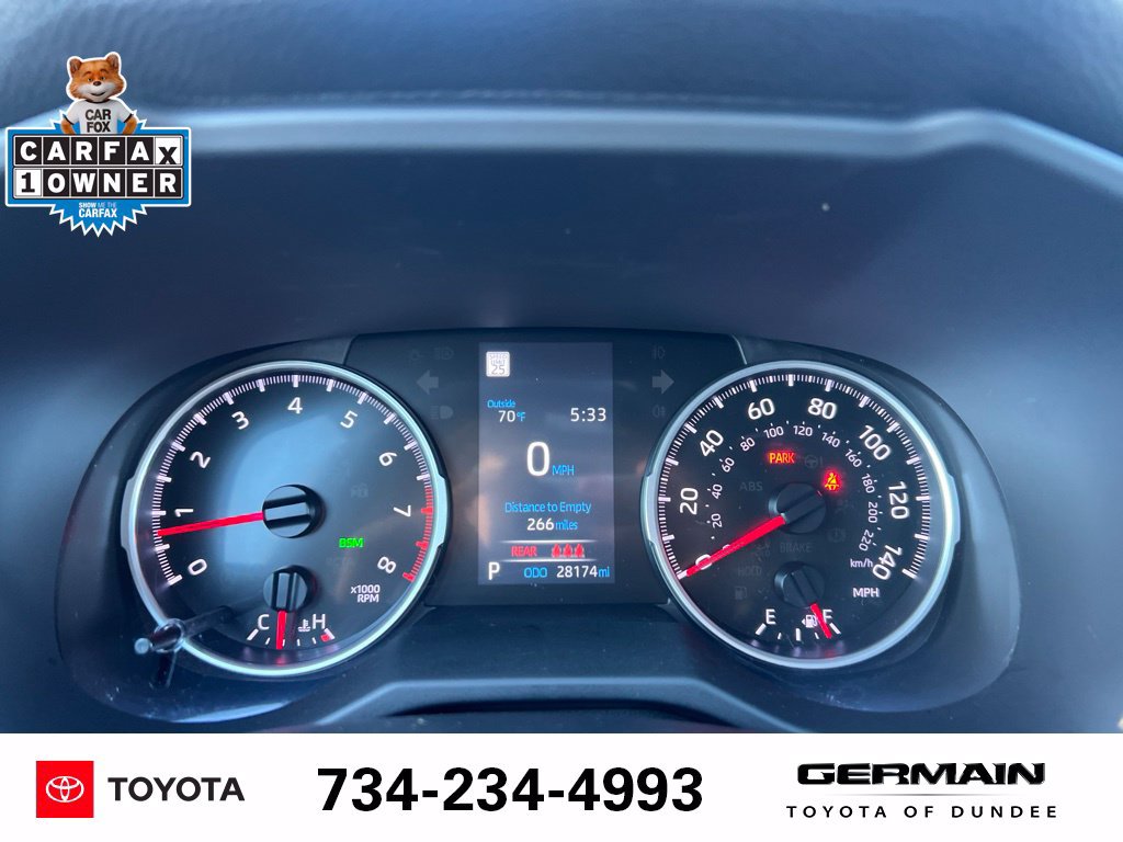 Used 2022 Toyota RAV4 XLE Premium AWD/4WD image 16