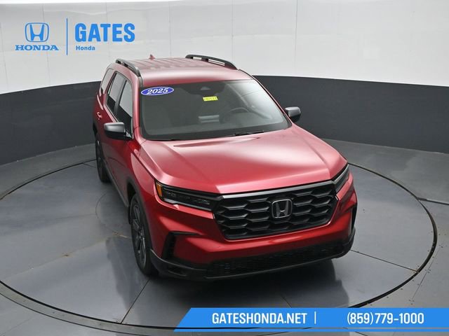 Certified 2025 Honda Pilot Sport image 47
