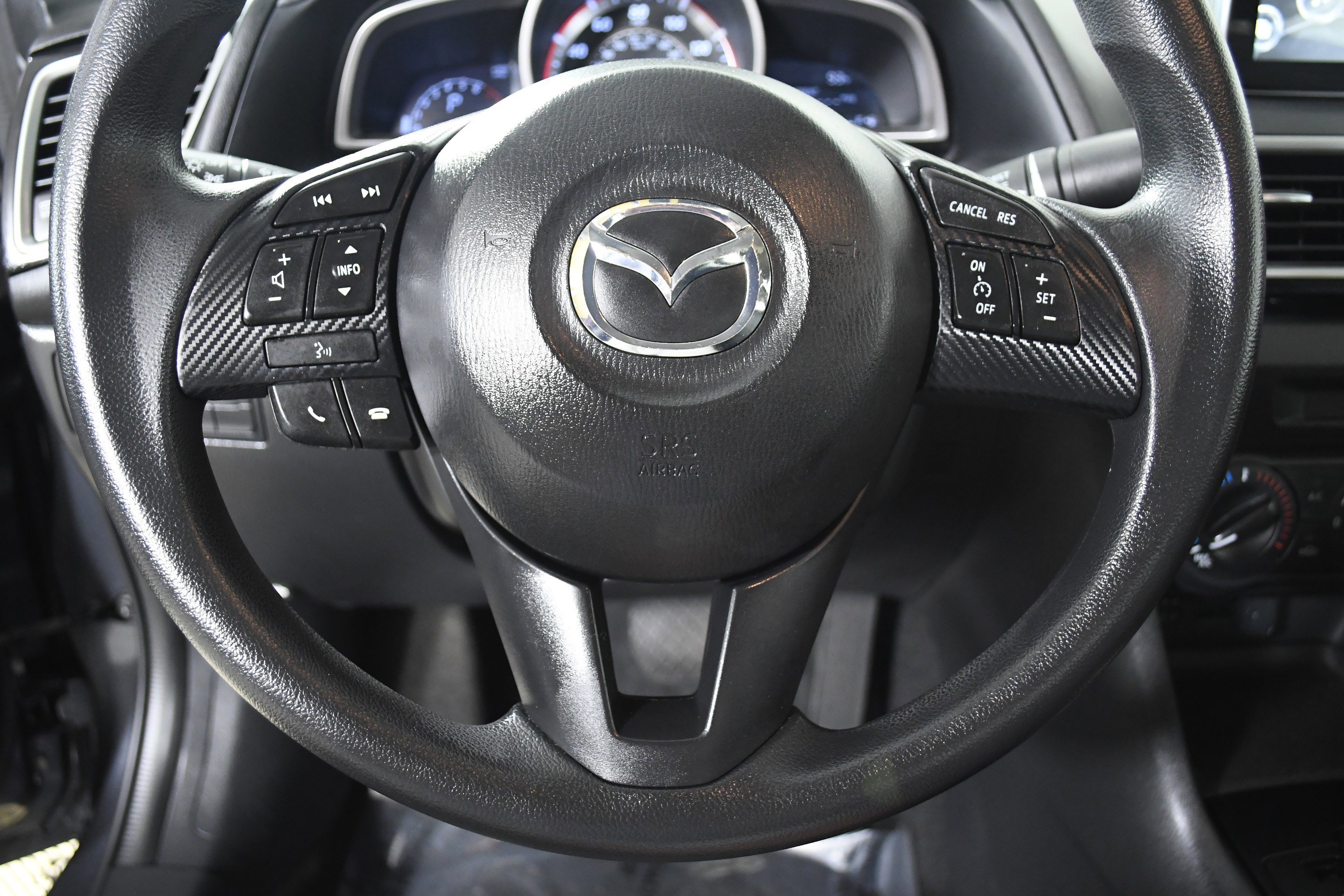 Used 2016 MAZDA MAZDA3 i Sport image 10