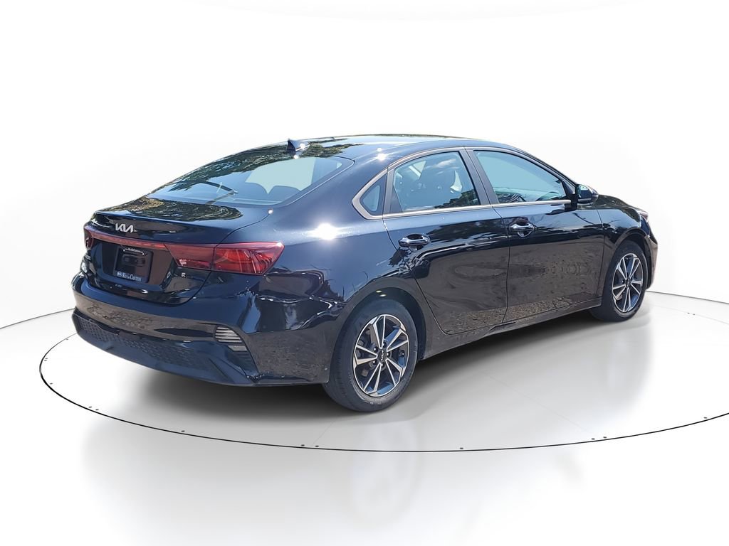 Certified 2023 Kia Forte LXS w/ LXS Technology Package image 4