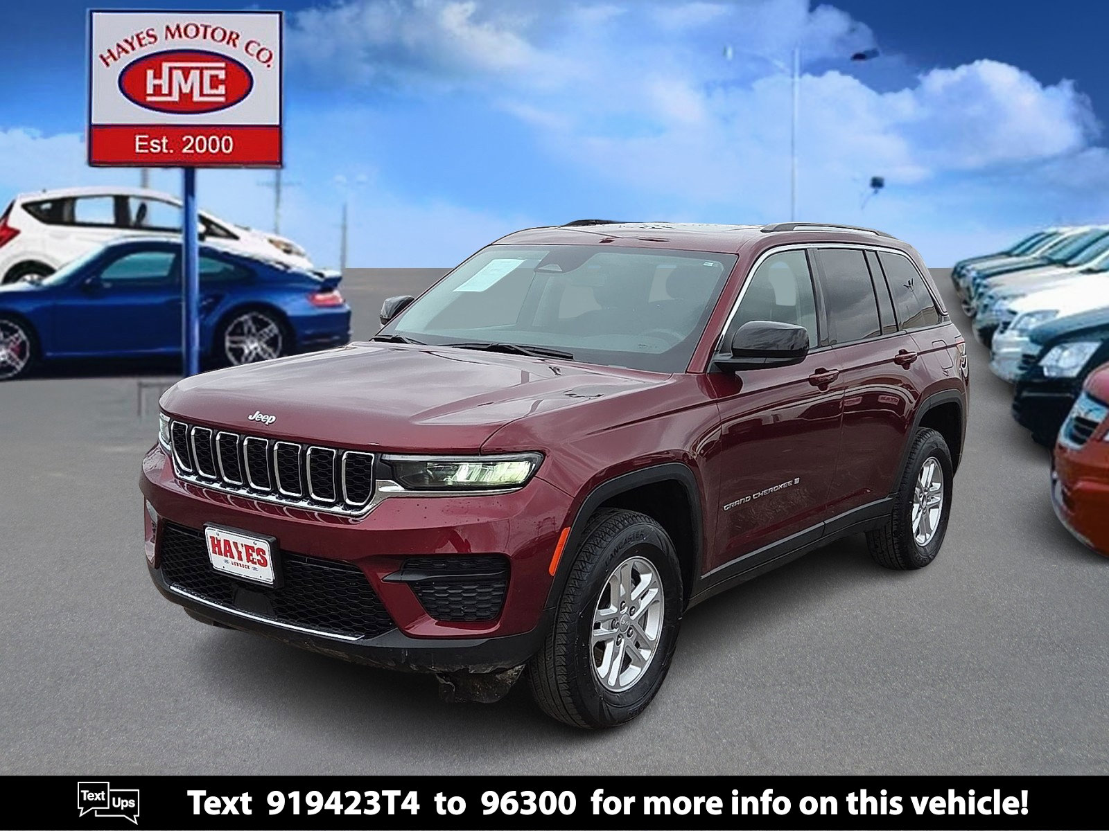 Used 2024 Jeep Grand Cherokee Laredo AWD/4WD image 1