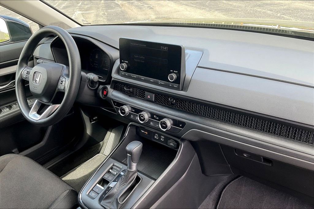 Certified 2024 Honda CR-V EX image 29