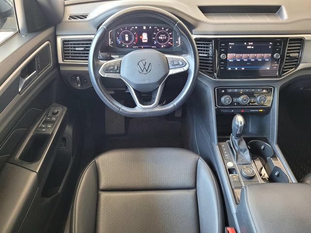 Used 2020 Volkswagen Atlas Cross Sport SEL AWD/4WD image 16