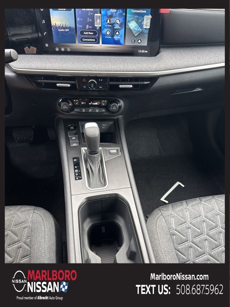 New 2026 Nissan Kicks SV w/ SV Premium Package image 28