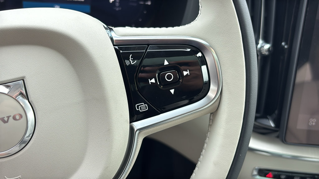 New 2027 Volvo XC60 T8 Ultra AWD/4WD image 19
