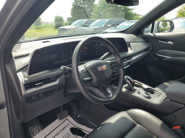 Used 2024 Cadillac XT4 Premium Luxury image 20