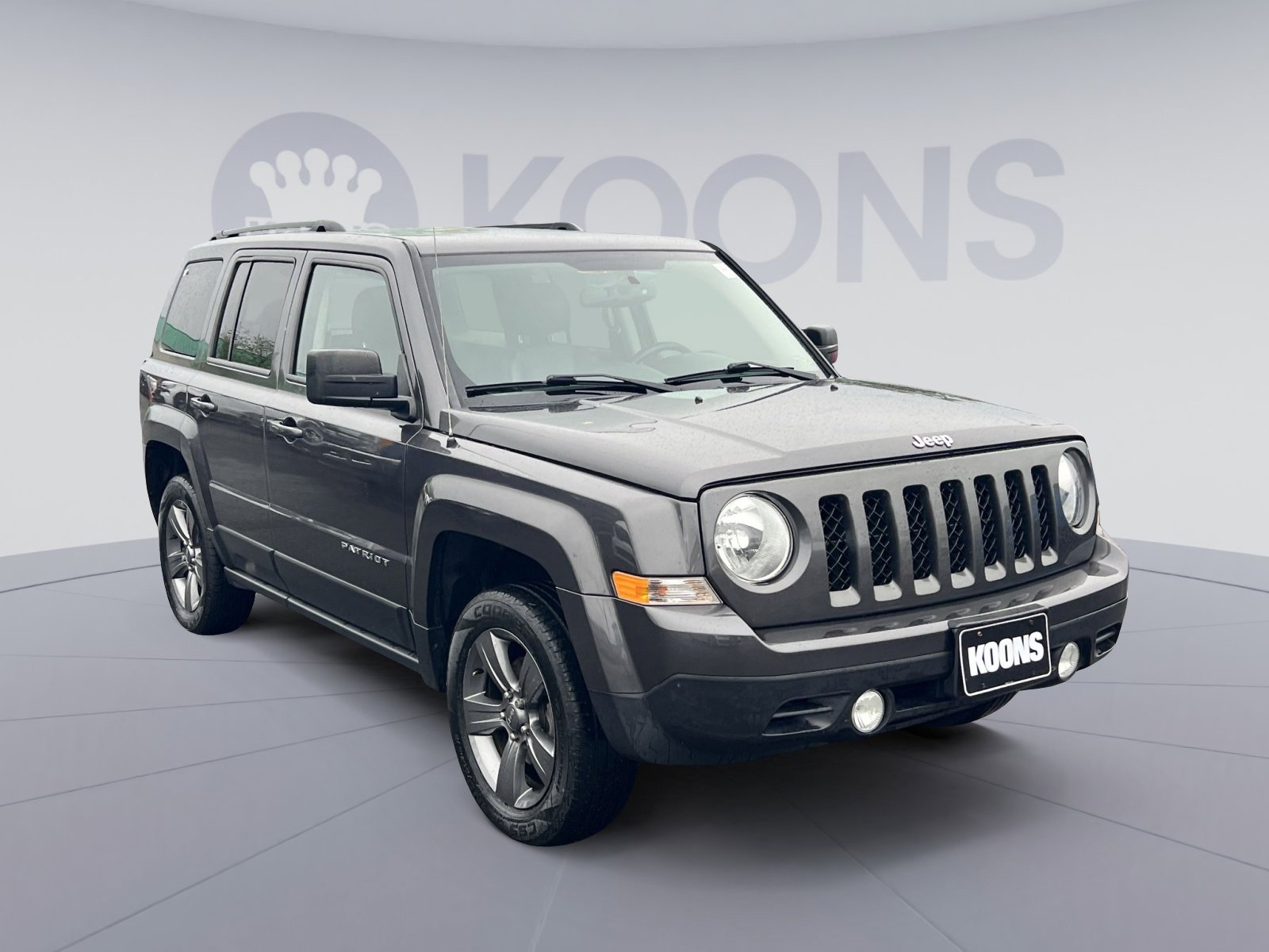 Used 2015 Jeep Patriot High Altitude AWD/4WD image 2