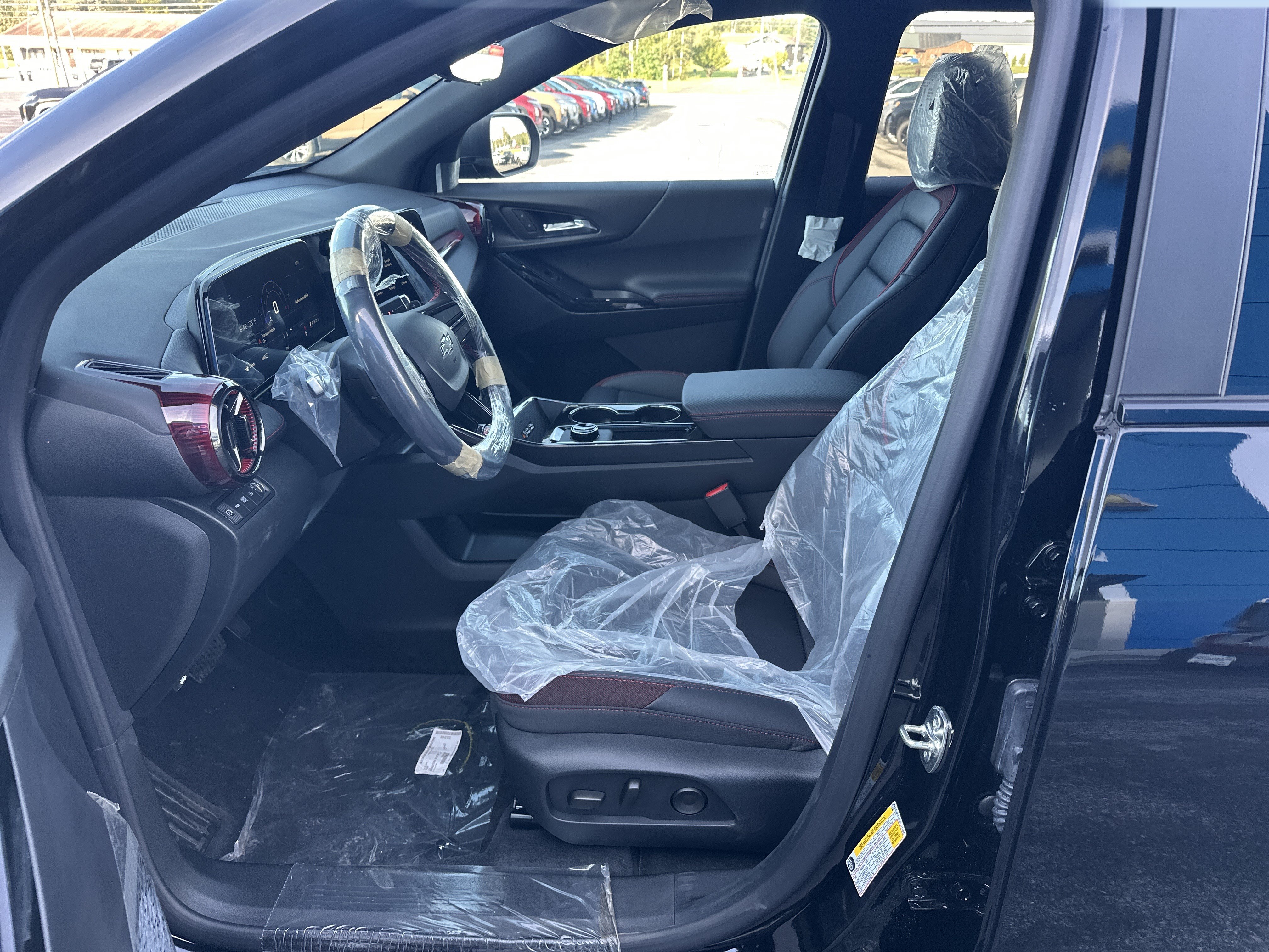 New 2027 Chevrolet Equinox RS w/ Safety and Technology Package AWD/4WD image 10