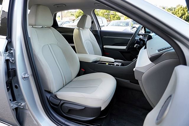 Certified 2024 Hyundai Sonata SEL image 12