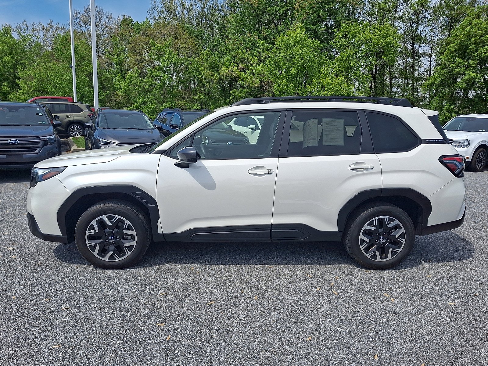 Certified 2025 Subaru Forester Premium w/ Convenience Package #1 AWD/4WD image 8