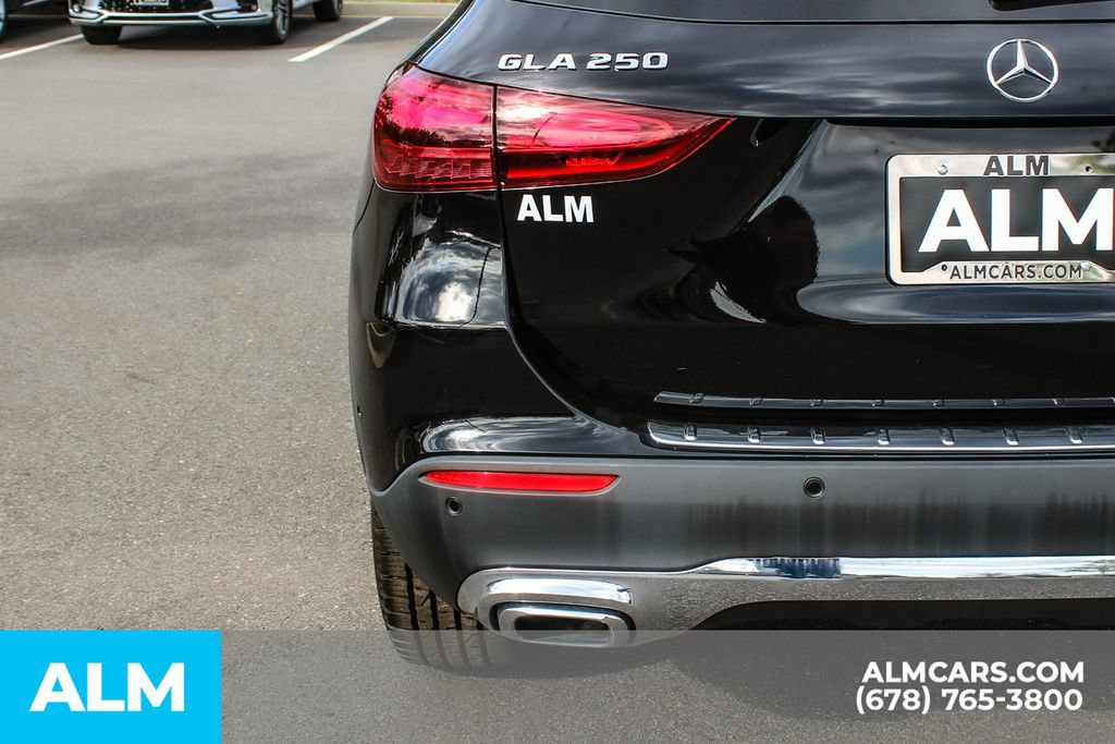 Used 2025 Mercedes-Benz GLA 250 image 12