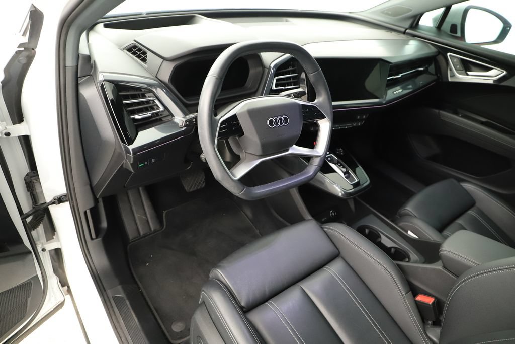 Certified 2023 Audi Q4 e-tron Prestige w/ Black Optic Package AWD/4WD image 15