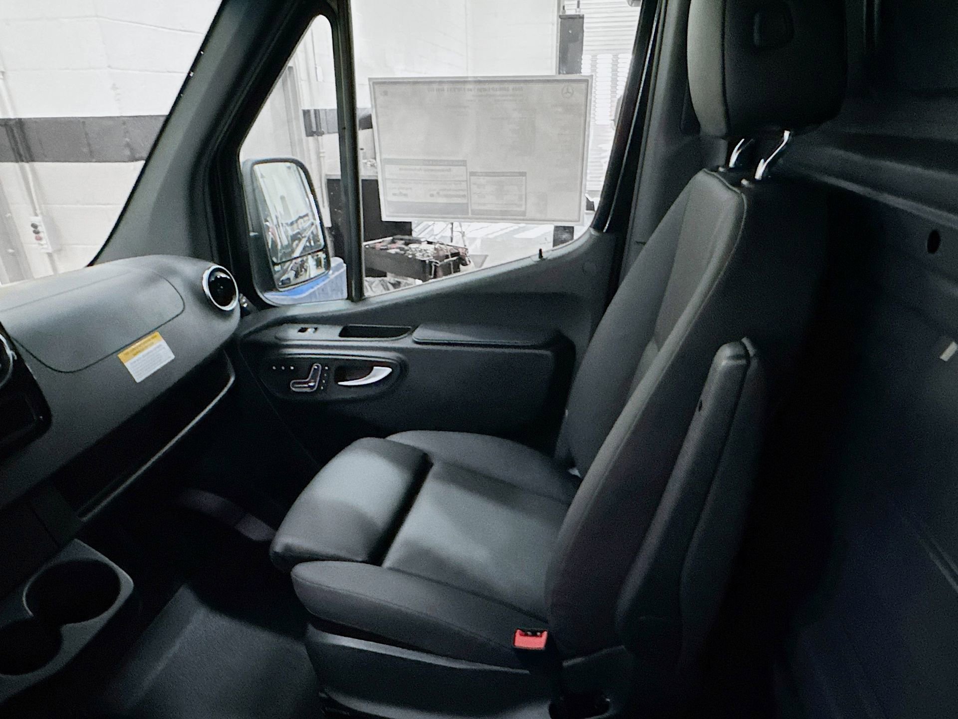 New 2026 Mercedes-Benz Sprinter 3500 image 23