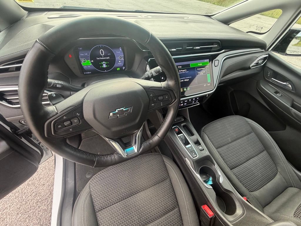 Used 2022 Chevrolet Bolt LT FWD image 13