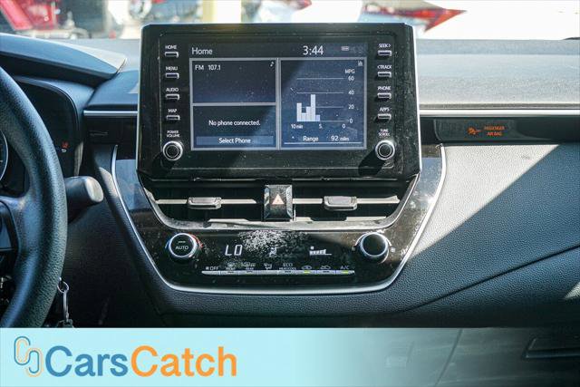 Used 2020 Toyota Corolla LE image 22