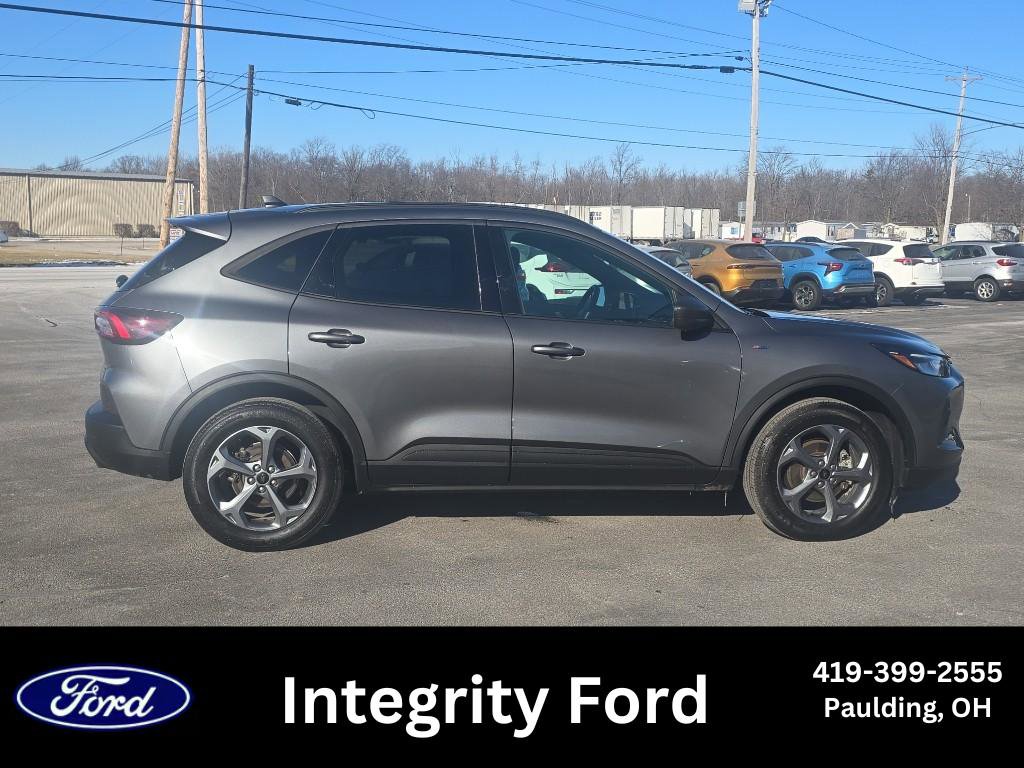Used 2025 Ford Escape ST-Line w/ Tech Pack #1 image 1