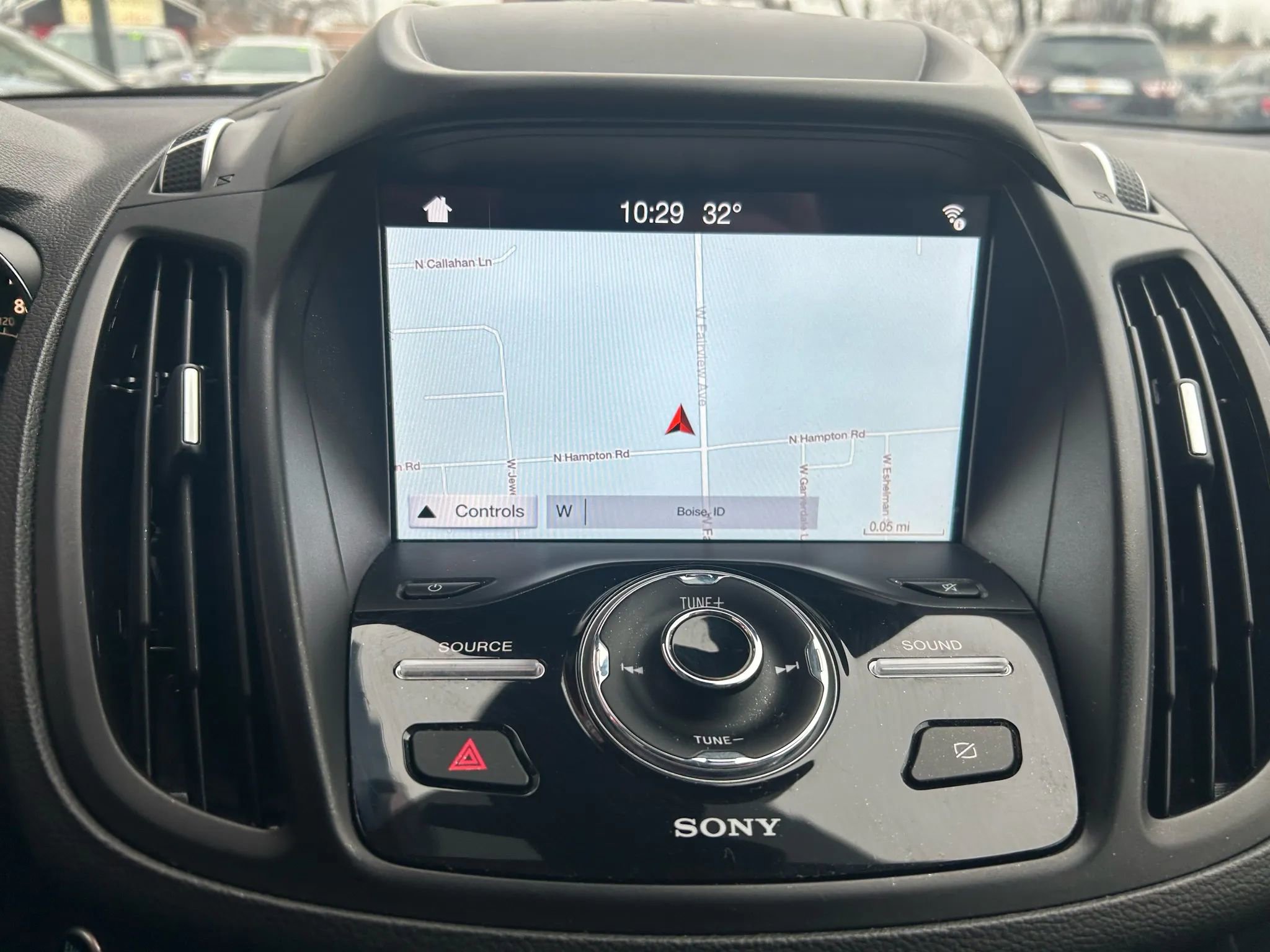 Used 2019 Ford Escape Titanium image 9