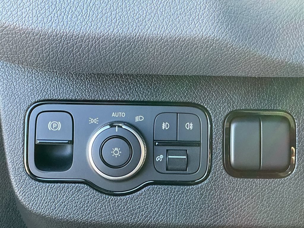 New 2026 Mercedes-Benz Sprinter 2500 image 15