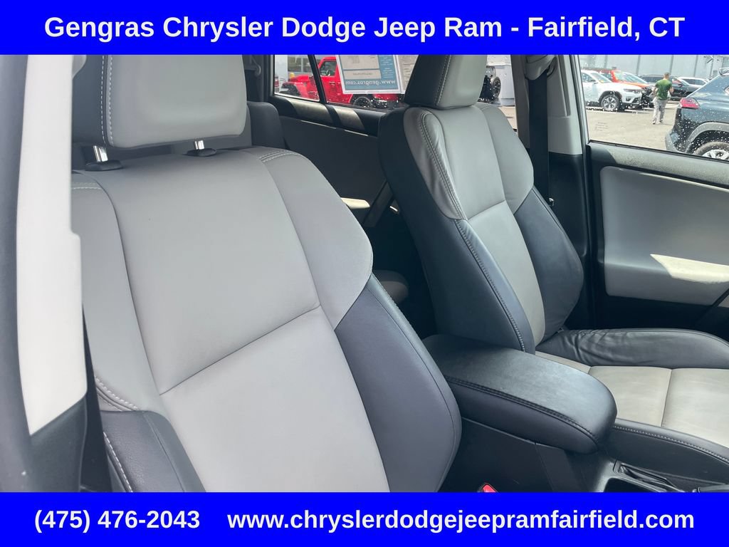 Used 2015 Toyota RAV4 Limited AWD/4WD image 20