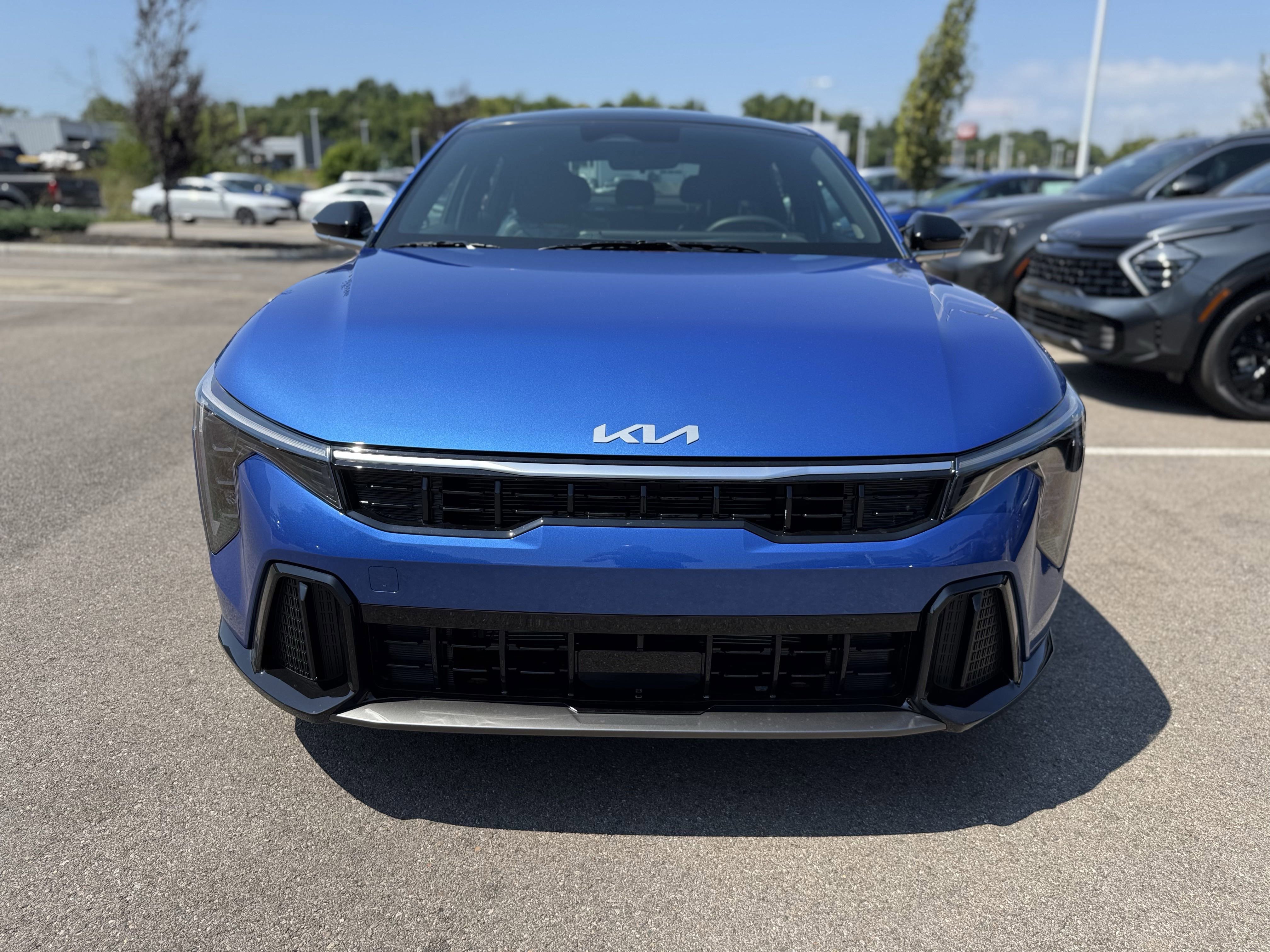 New 2025 Kia K4 GT-Line image 9