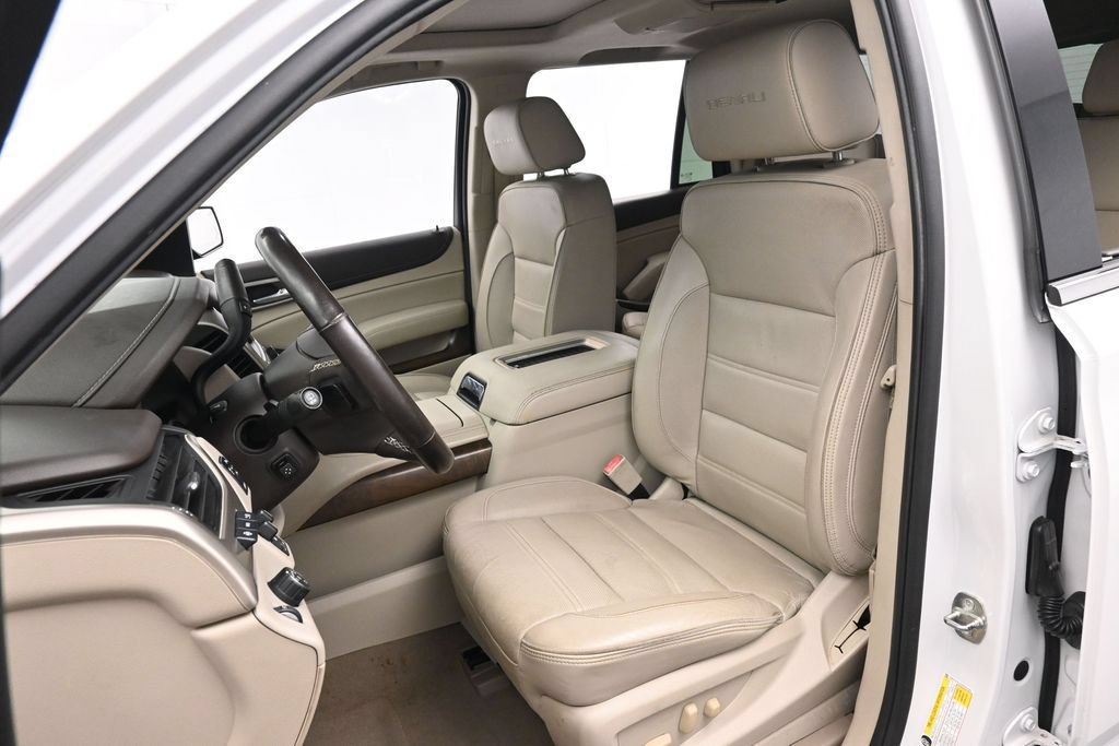 Used 2019 GMC Yukon Denali w/ Open Road Package RWD image 16