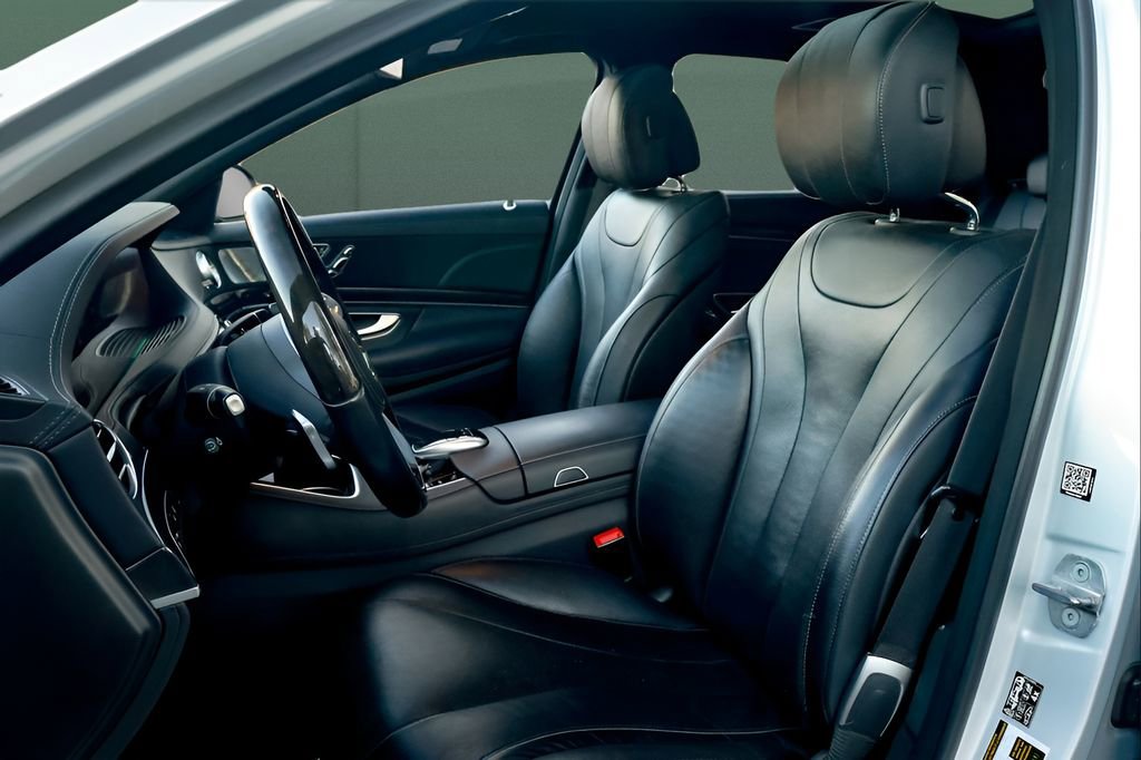 Used 2020 Mercedes-Benz S 450 4MATIC Sedan image 2