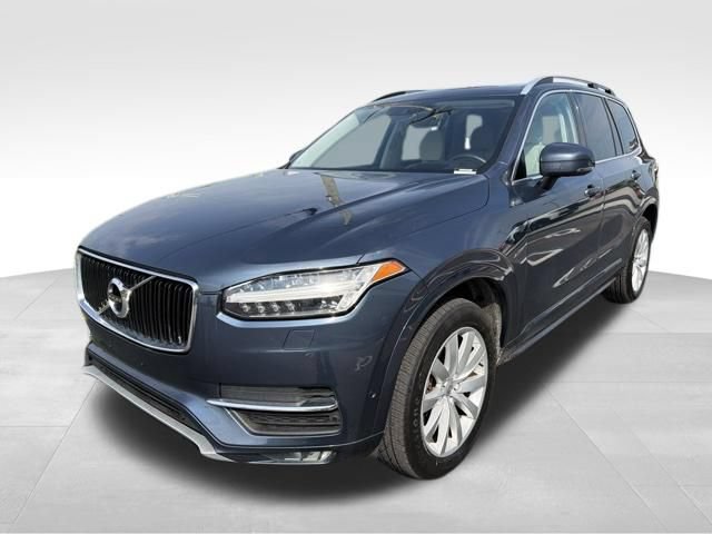 Used 2019 Volvo XC90 T6 Momentum w/ Advanced Package AWD/4WD image 3