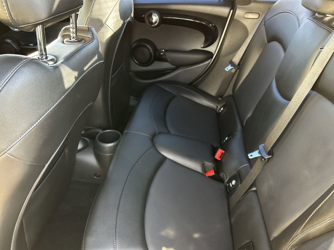 Used 2019 MINI Cooper S w/ Signature Upholstery Package image 14