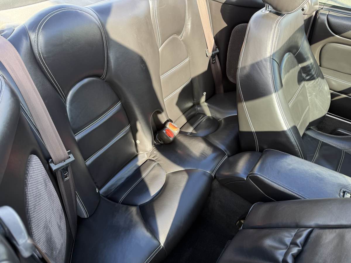 Used 2006 Jaguar XK8 Convertible image 19