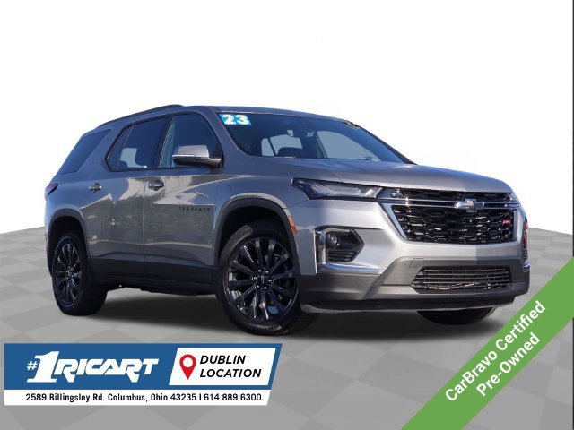 Used 2023 Chevrolet Traverse RS