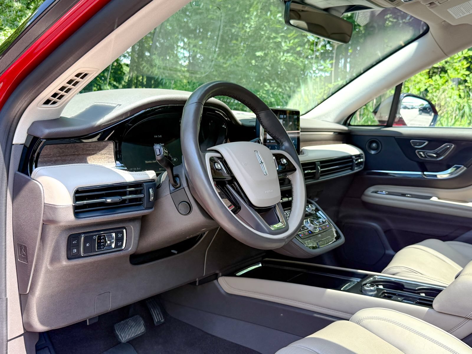 Used 2022 Lincoln Corsair Grand Touring w/ Elements Technology Bundle AWD/4WD image 16