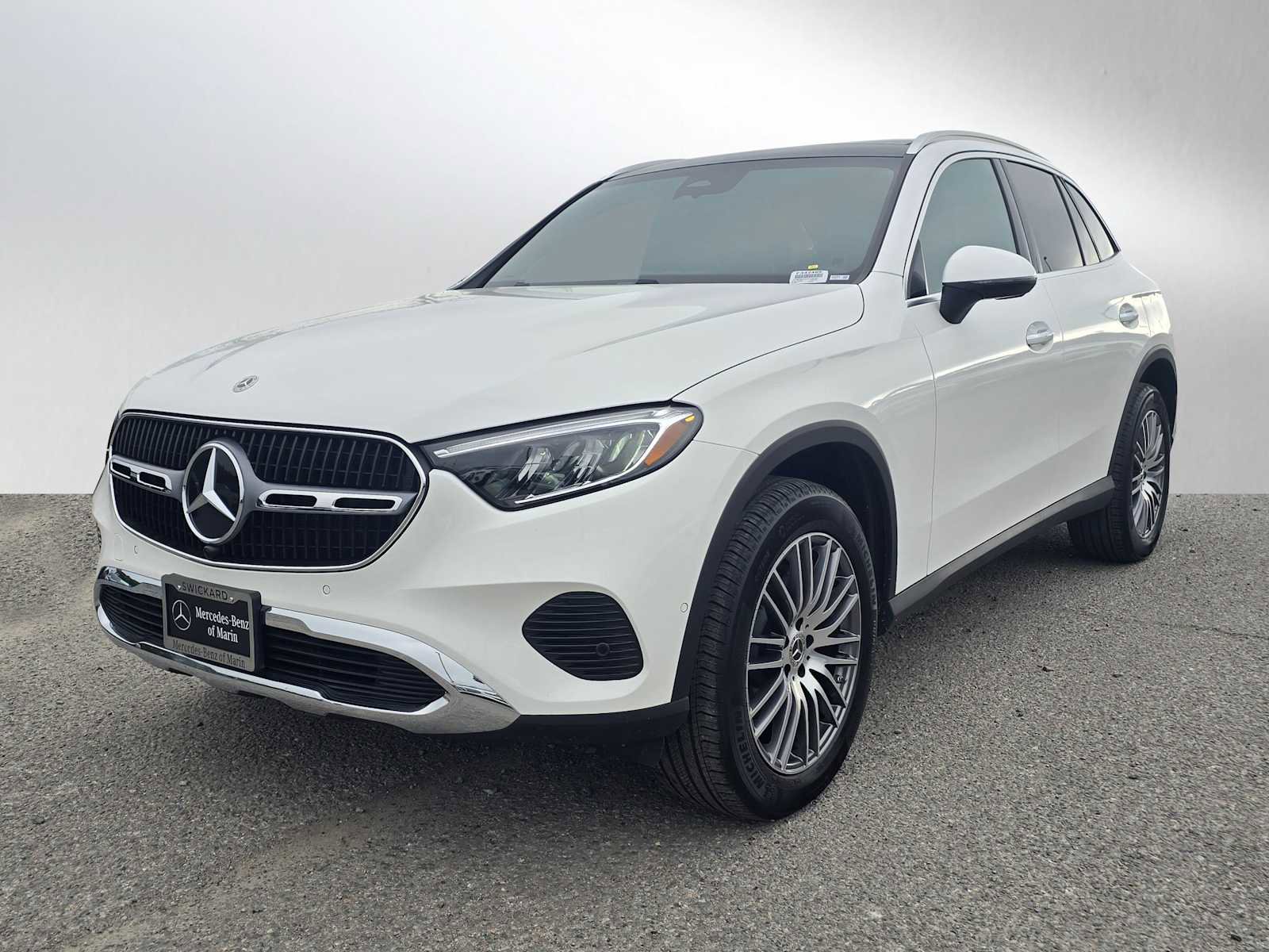 Used 2025 Mercedes-Benz GLC 300 image 8