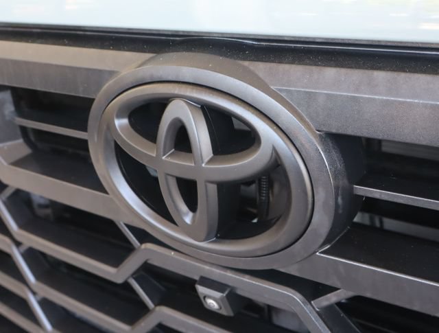 Used 2025 Toyota Tundra Limited w/ TRD Off-Road Package AWD/4WD image 51