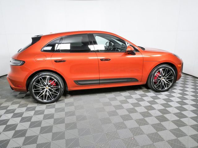 Certified 2022 Porsche Macan GTS w/ Premium Package Plus image 28