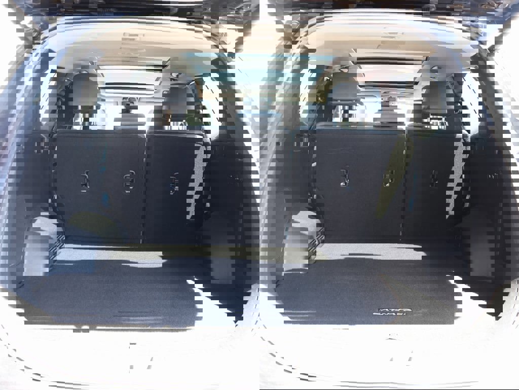 Used 2023 Hyundai Santa Fe SEL w/ Premium Package image 15