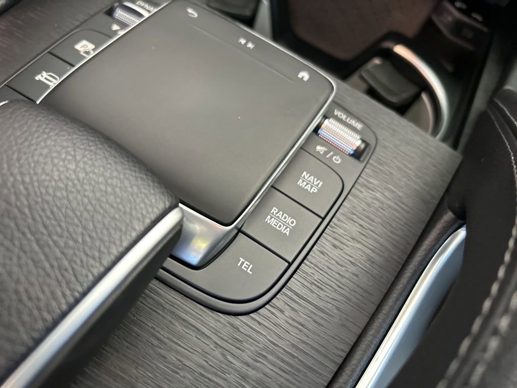 Used 2023 Mercedes-Benz GLS 450 4MATIC w/ AMG Line Exterior image 59