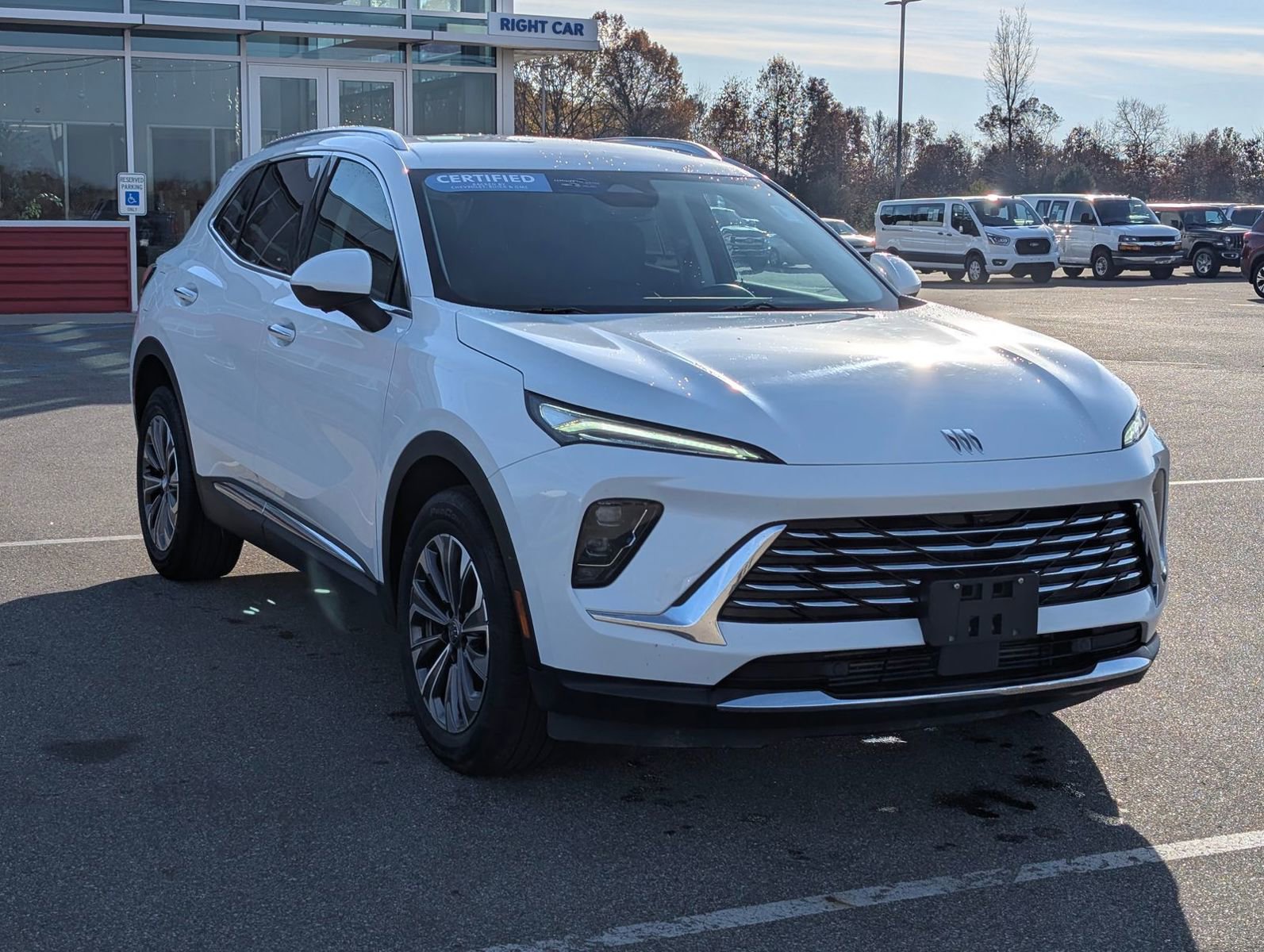 Certified 2024 Buick Envision Preferred image 3