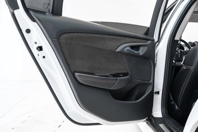 Used 2017 Chevrolet SS RWD image 20