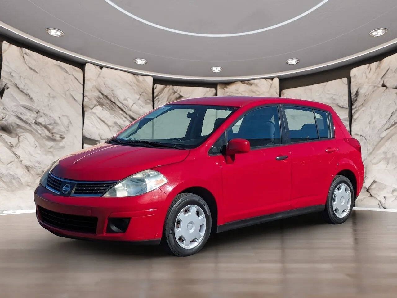 Used 2008 Nissan Versa 1.8 S FWD image 1
